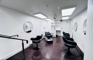 CBD RETAIL UNIT - WELL PRESENTED AND READY TO GO
