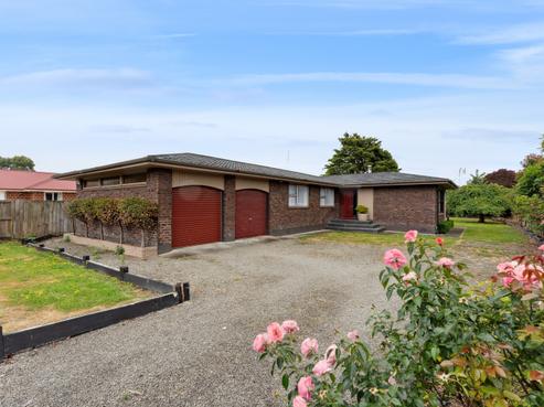 100 Huxley Street, Pahiatua