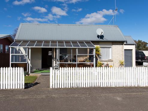 18A Tennyson Street, Dannevirke