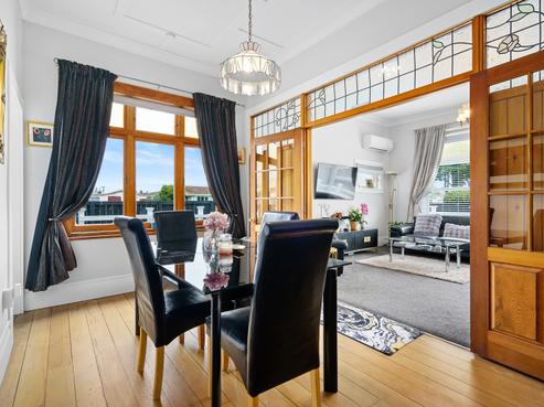 3 Hilliard Place, Leamington