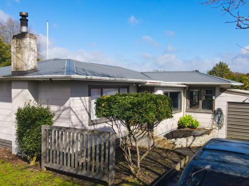 20 Huia Street, Waikanae