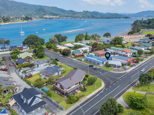 1 Wharf Road, Tairua