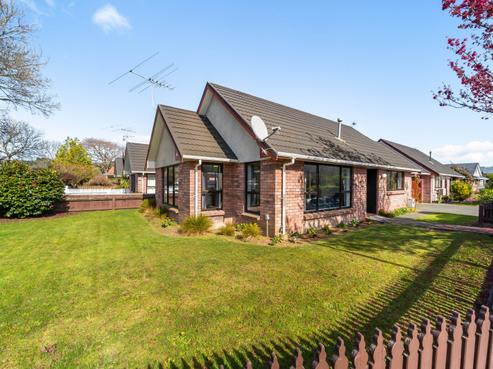 52 Mcparland Street, Ebdentown