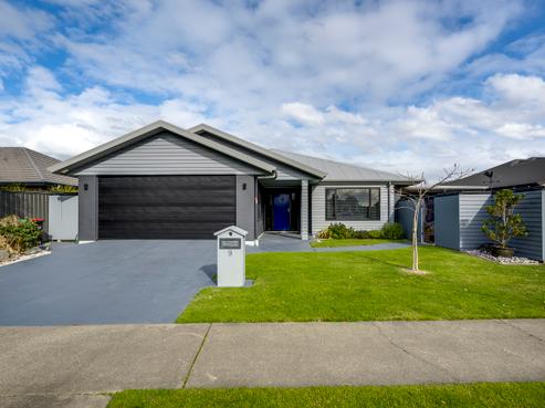 9 Pacific Avenue, Poraiti