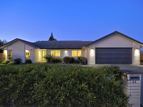 44 Frederick Street, Carterton