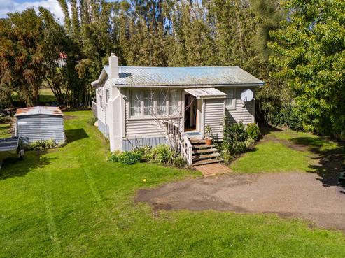74 Takahe Road, Ahipara