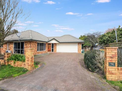 24 Heritage Avenue, Chartwell