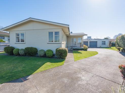 905 Townshend Place, Saint Leonards