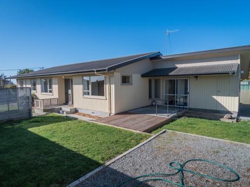 4 Short Street, Marchwiel