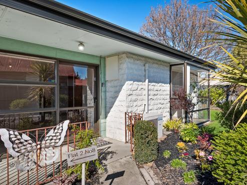 2/8 Brooklyn Drive, Redwoodtown