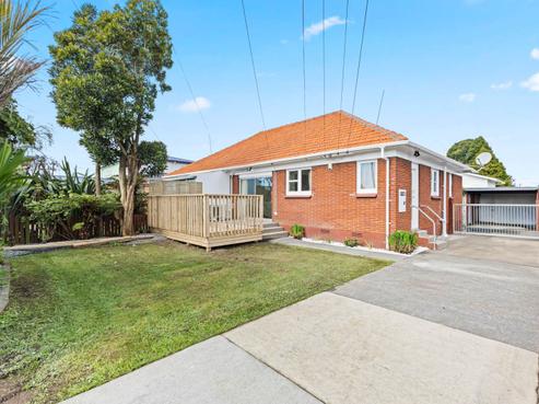 1/101A Clevedon Road, Papakura