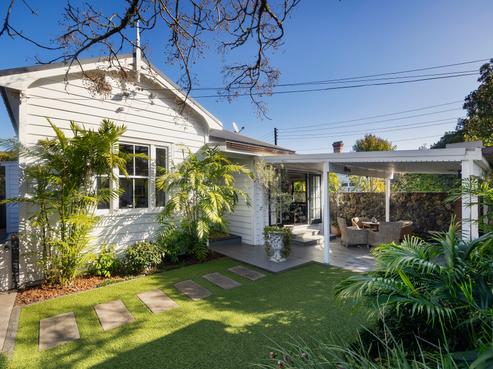 66 King George Avenue, Epsom