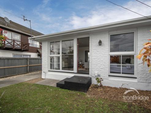 1/493 Barbadoes Street, Edgeware