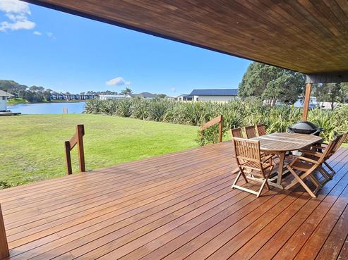 135 Harbour Drive, Matarangi