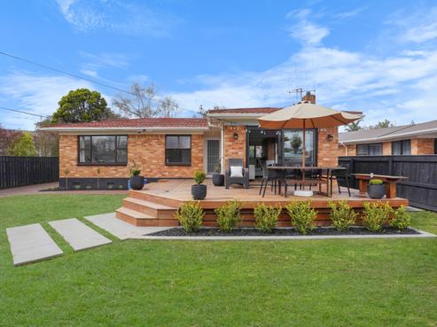 16 Holloway Place, Forest Lake