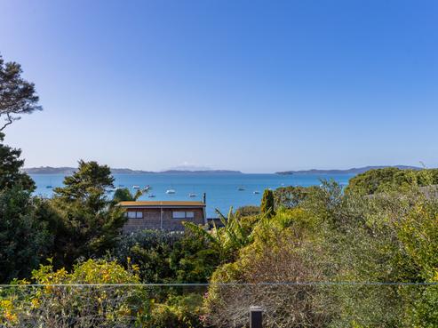 27 Willjames Avenue, Algies Bay