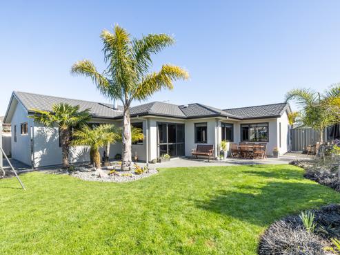 15 Tasman Drive, Poraiti