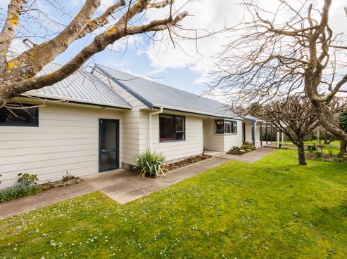 16 Delta Place, Milson