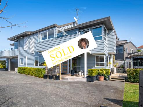 2/76 Knights Road, Rothesay Bay