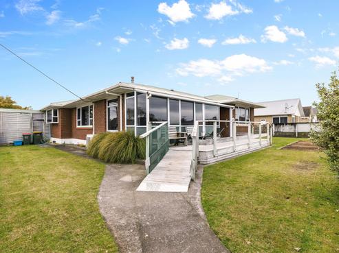 95 Mclean Street, Waitara