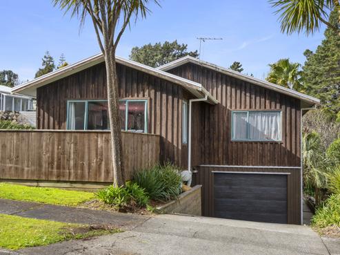 39 Carlton Terrace, Westown