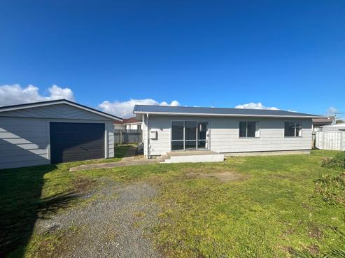 108A Bartholomew Road, Levin