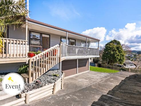 3 Hillcrest Road, Hatfields Beach