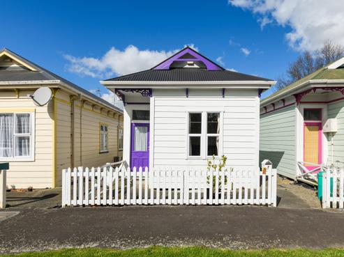 6 Joseph Street, West End