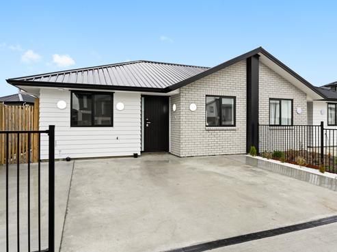 2/60 Cabourne Drive, Glenview