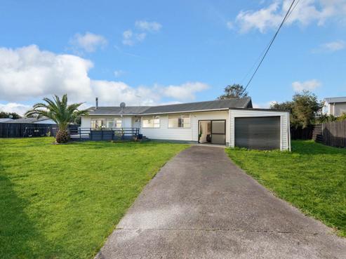187 Henderson Valley Road, Henderson