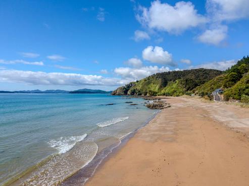 135 Long Beach Road, Russell
