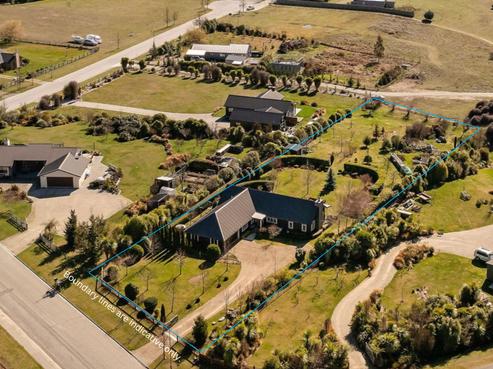 50 Alice Burn Drive, Luggate