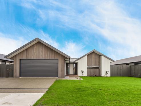 108 Iwa Street, Mapua