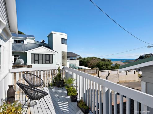 2 Linwood Way, Island Bay