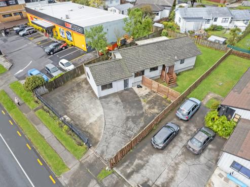 32 Aviemore Drive, Highland Park