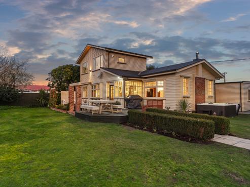 2 Kenwyn Avenue, Saint Albans