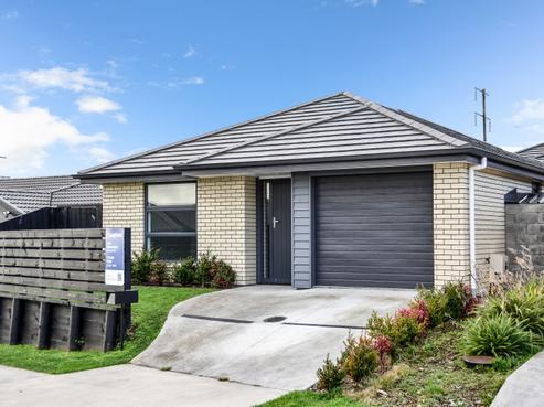 11 Pragma Rise, Rototuna North