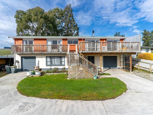67 Whitehaven Street, Lawrence