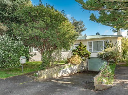 43 Manuka Street, Castlecliff