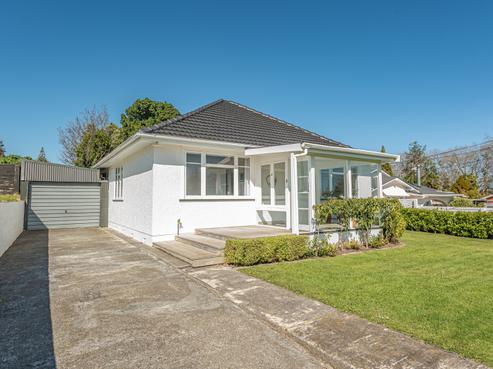 6 Nixon Street, Whanganui East