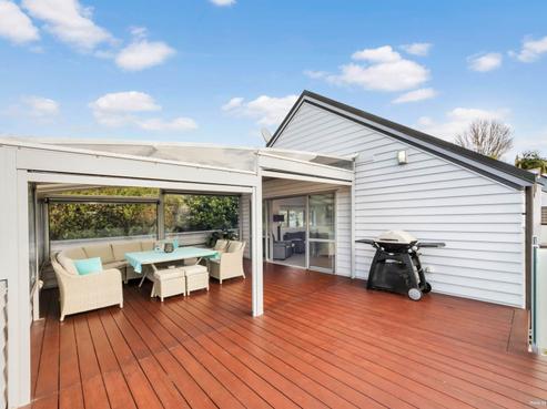 129B Hobsonville Road, West Harbour