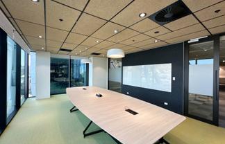BRILLIANT BROADWAY OFFICE 

