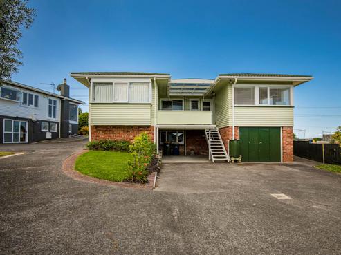 50 Sunrise Avenue, Mairangi Bay
