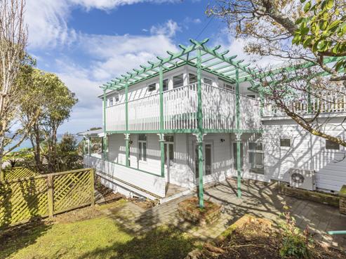 37 Jubilee Road, Khandallah