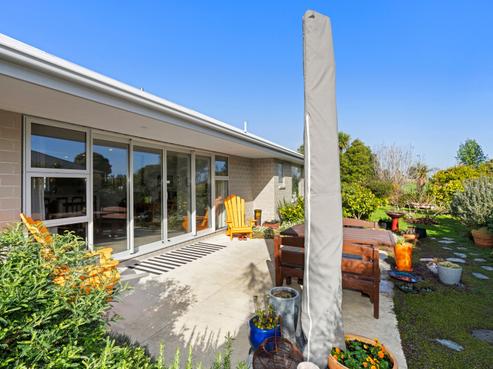 21 Gladys Place, Levin
