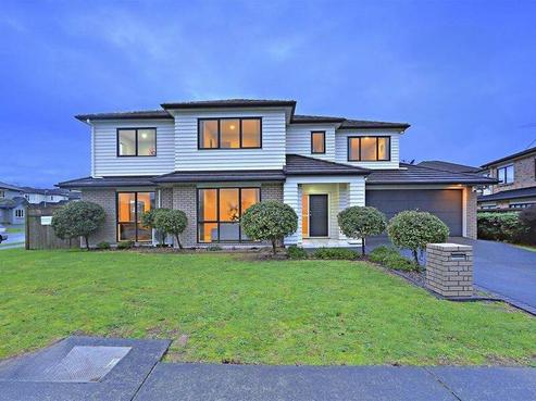 7 Packspur Drive, Flat Bush