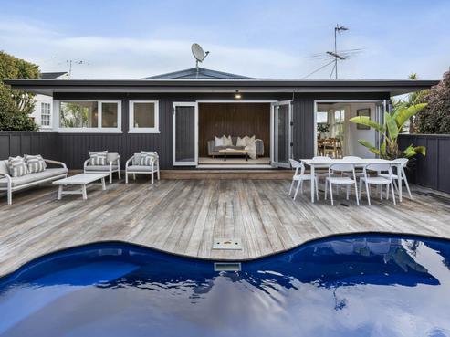 16 Ashwell Street, Saint Heliers