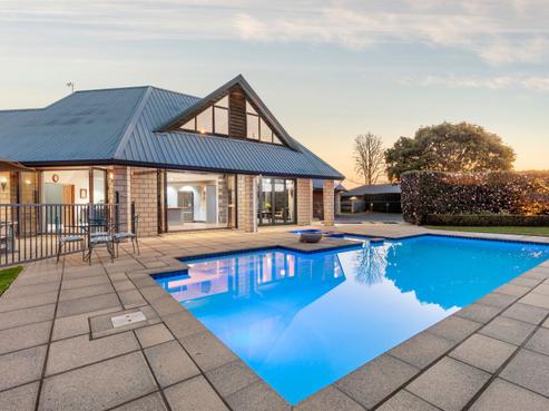 5 Curnow Place, Leamington