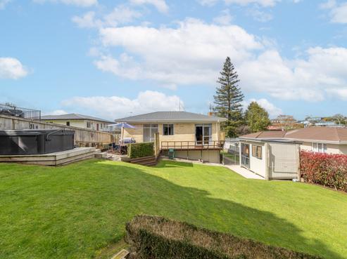 28 Station Street, Tirau