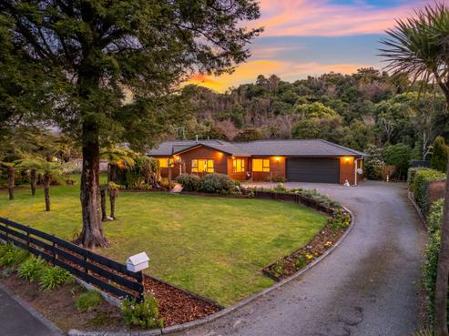 13 Carlow Grove, Birchville